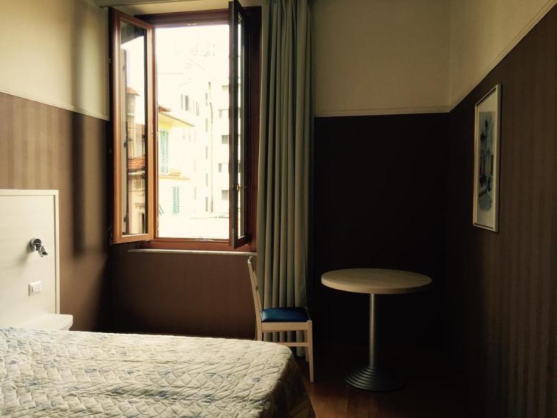 Hotel Biondi مونتيكاتيني تيرمي المظهر الخارجي الصورة